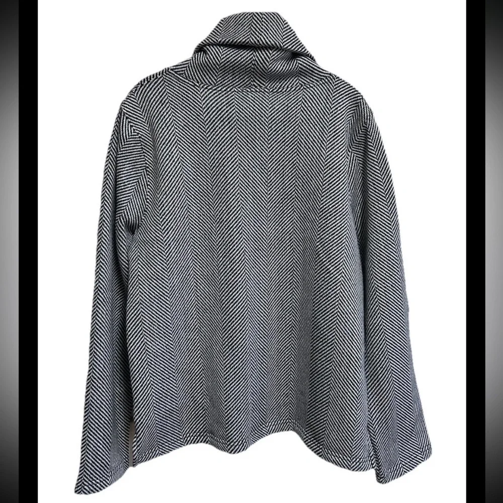 J. Crew Pullover Top Size XL Black White Herringbone Fleece Funnel Neck - Picture 5 of 6
